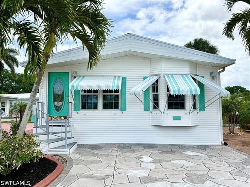 332-332 Tamiami Trl E, Naples, FL, 34114 | Card Image