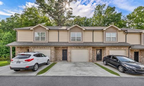 unit-203-135 Country Ln, Clarksville, TN, 37043-3944 | Card Image