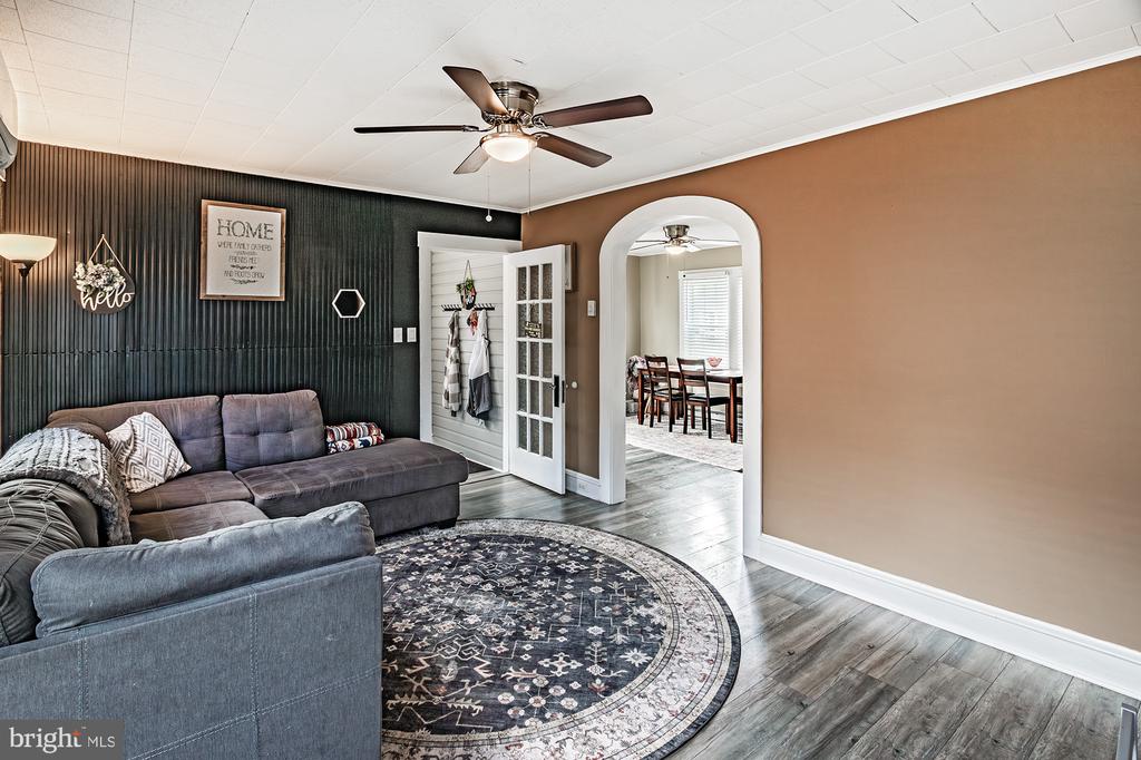 Residential in PENNSVILLE 4