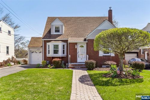 59 Pershing Rd, Clifton, NJ, 07013-2631 | Card Image