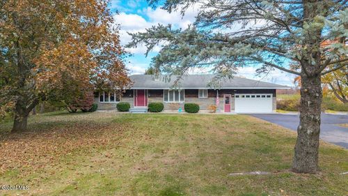 321 Middletown Rd, Waterford, NY, 12188-1226 | Card Image