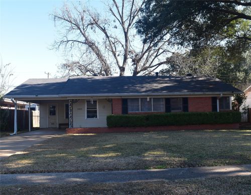 2805 Doles Pl, Shreveport, LA, 71104-3917 | Card Image