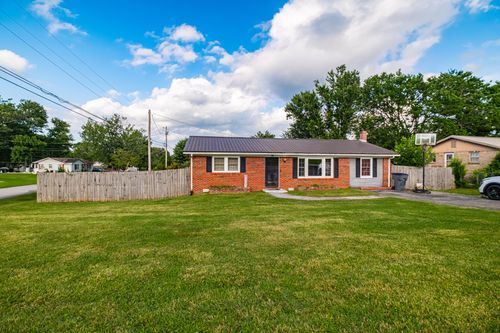 404 Mullican St, Mc Minnville, TN, 37110-1136 | Card Image