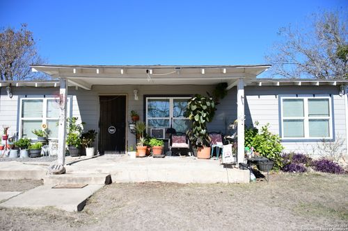 411 E Ansley Blvd, San Antonio, TX, 78221-3306 | Card Image