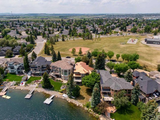 13 Sunset Cove Se, House detached with 5 bedrooms, 4 bathrooms and 8 parking in Calgary AB | Image 25