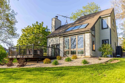 20 Gleneagle Dr, Galena, IL, 61036-9200 | Card Image