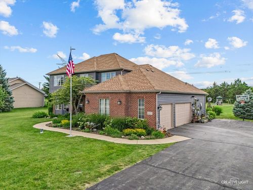 6217 Polo Club Dr, Yorkville, IL, 60560-9050 | Card Image