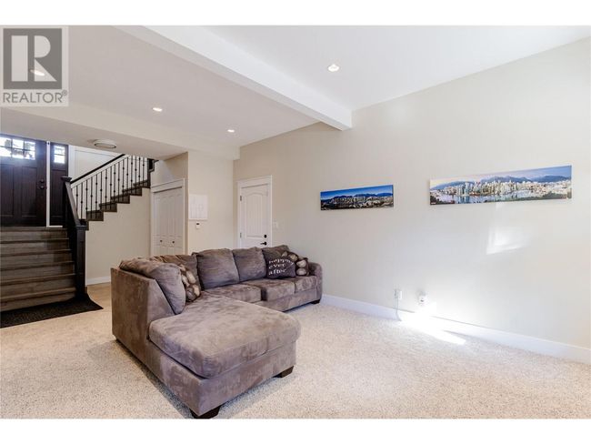 11885 Middleton Rd, House other with 5 bedrooms, 4 bathrooms and 3 parking in Lake Country BC | Image 29