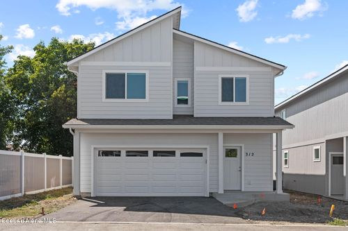 312 S Woodlawn Ln, Spokane Valley, WA, 99216-6035 | Card Image