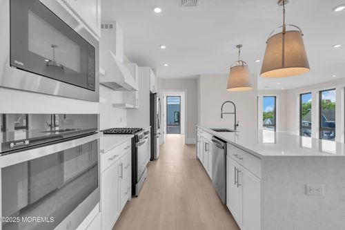 305-218 3rd Ave, Asbury Park, NJ, 07712-6016 | Card Image