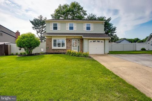 81 Massey Dr, SEWELL, NJ, 08080-1821 | Card Image