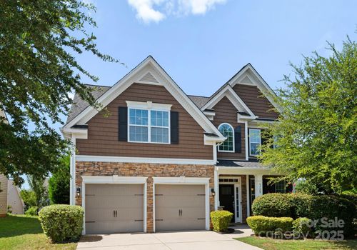 9728 Elgin Moor Rd, Charlotte, NC, 28278-6753 | Card Image