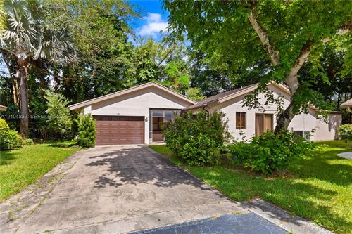 2236 Seagrape Cir, Coconut Creek, FL, 33066-2026 | Card Image
