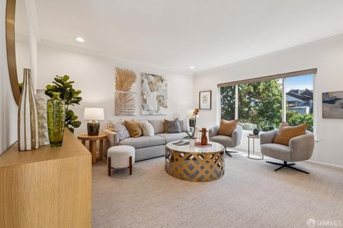 4-4125 24th St, San Francisco, CA, 94114-3642 | Card Image