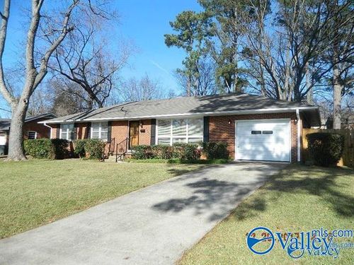 1607 Chapman Ave Ne, Huntsville, AL, 35811-2003 | Card Image