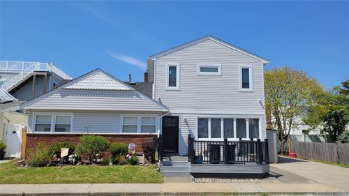 19 Armour St, Long Beach, NY, 11561-2501 | Card Image