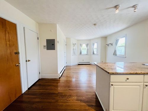 apt-3-189 Concord Ave, Cambridge, MA, 02138-2359 | Card Image