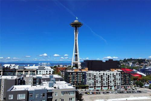 308-699 John St, Seattle, WA, 98109-5058 | Card Image