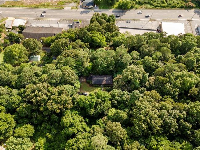 300 S Dale Ave, House other with 3 bedrooms, 2 bathrooms and null parking in Calhoun GA | Image 36