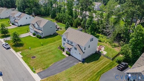 10122 Cameron Ridge Dr, Ashland, VA, 23005-4703 | Card Image