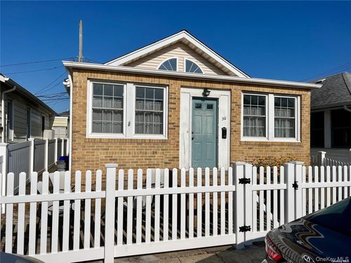 house-30 Wisconsin St, Long Beach, NY, 11561-1420 | Card Image