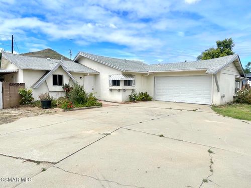 1561 Calzona Ct, Simi Valley, CA, 93065-3007 | Card Image