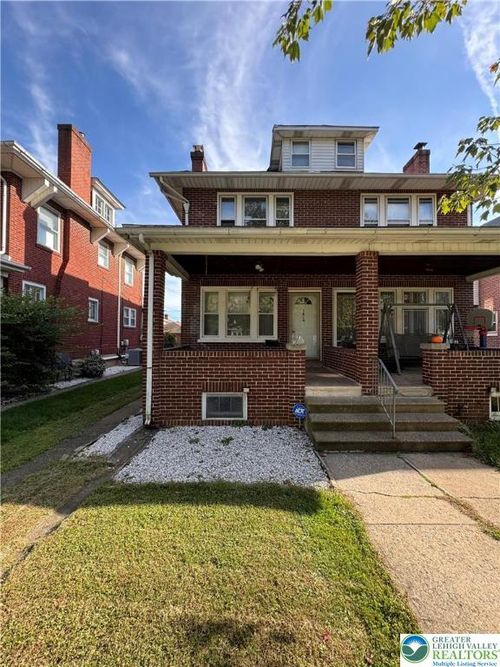 2014 W Highland St, ALLENTOWN, PA, 18104-3714 | Card Image