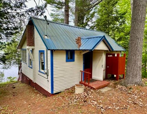 9 Goldfinch Lane, Skowhegan, ME, 04976 | Card Image