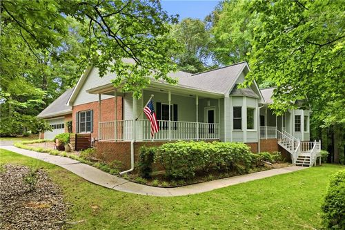 35 Elmtree Dr, Sharpsburg, GA, 30277-1946 | Card Image