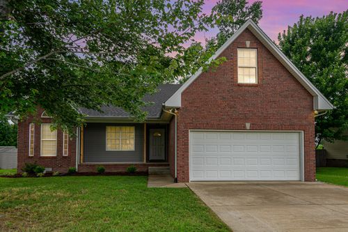 7012 Legacy Dr, Springfield, TN, 37172-7362 | Card Image