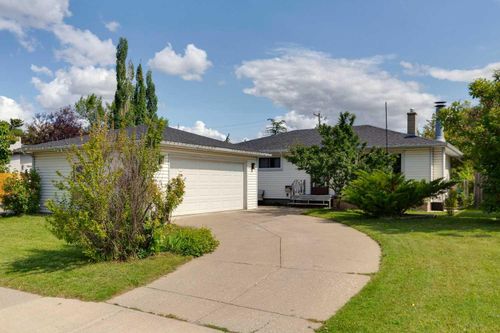 7304 5 St Sw, Calgary, AB, T2V1B1 | Card Image