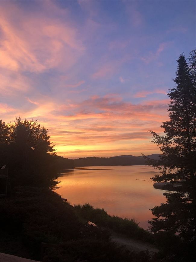 14 Pioneer Pt, Condo with 3 bedrooms, 3 bathrooms and null parking in Grantham NH | Image 16