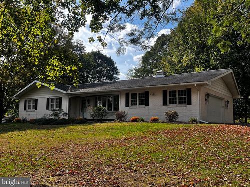 354 Fry Ave, ROBESONIA, PA, 19551-1337 | Card Image