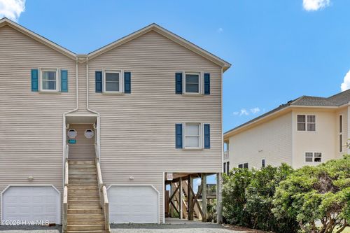 3536 Island Dr, N Topsail Beach, NC, 28460-8202 | Card Image