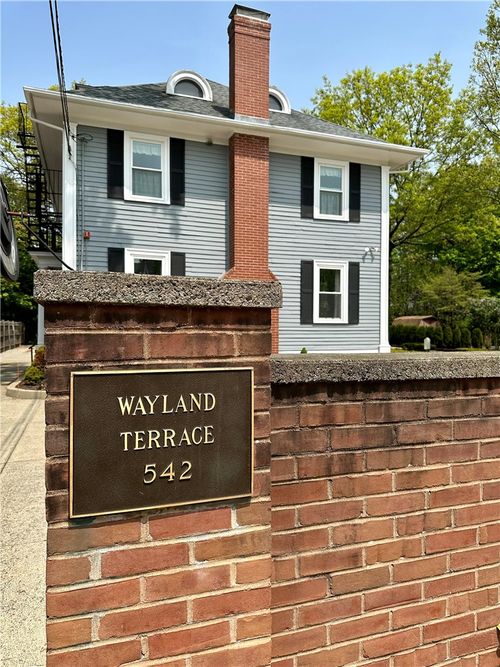 a1-542 Angell St, Providence, RI, 02906-4450 | Card Image