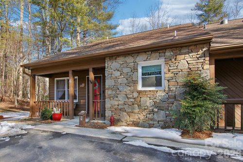 6 S Calico Ln, Etowah, NC, 28729-8779 | Card Image