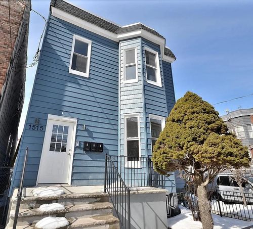 2-1515 Kerrigan Ave, Union City, NJ, 07087-1915 | Card Image
