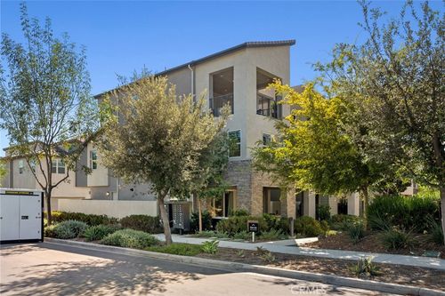 108 Shear, Irvine, CA, 92618-1425 | Card Image