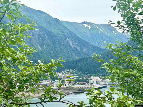 3012 Goodwin Rd, Juneau, AK, 99801-1990 | Card Image
