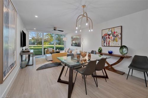 j670-670 Broad Ave, NAPLES, FL, 34102-7148 | Card Image