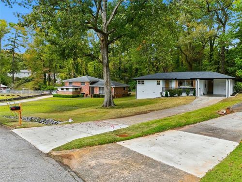 2568 Fontaine Cir, Decatur, GA, 30032-5643 | Card Image