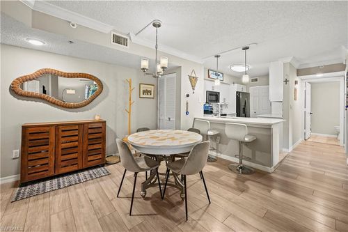 apt-826-8950 Colonnades Ct E, BONITA SPRINGS, FL, 34135-7867 | Card Image