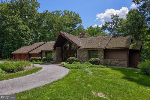 4977 Ore Bank Rd, HELLAM, PA, 17406-8762 | Card Image