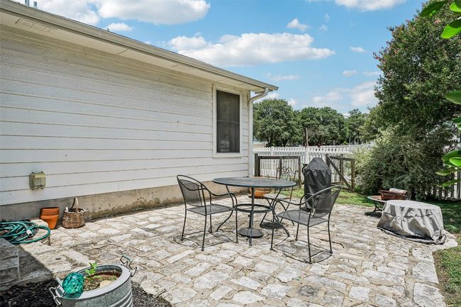5962 Steiner, House other with 3 bedrooms, 2 bathrooms and 4 parking in Kyle TX | Image 30