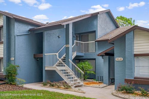 7618 St Andrews Blvd, WEEKI WACHEE, FL, 34613-5164 | Card Image