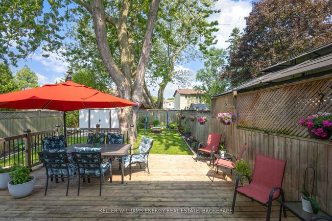 754 Hillcroft St, House attached with 4 bedrooms, 2 bathrooms and 3 parking in Oshawa ON | Image 32