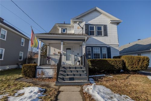 220 Kingsbury Ave, Elmira, NY, 14901-1143 | Card Image
