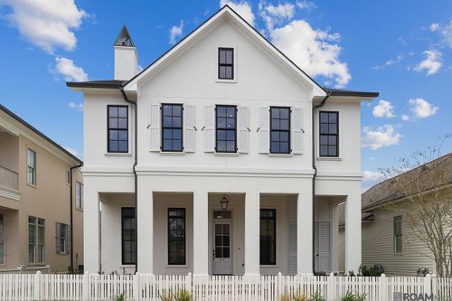 3257 Pointe Marie Dr, Baton Rouge, LA, 70820-2607 | Card Image