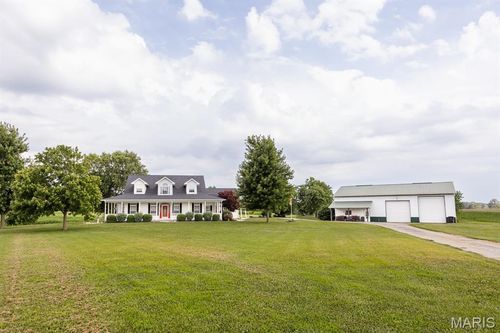 14218 Schuster Rd, Pocahontas, IL, 62275-1534 | Card Image