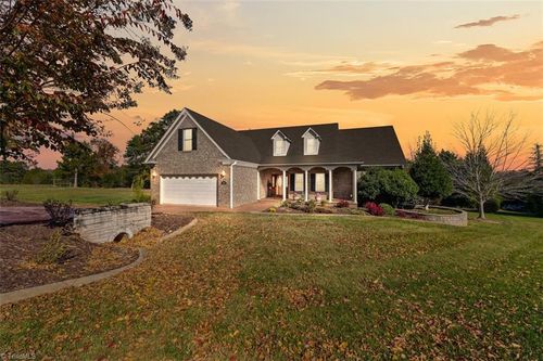 4920 Drake Ct, Randleman, NC, 27317-8310 | Card Image